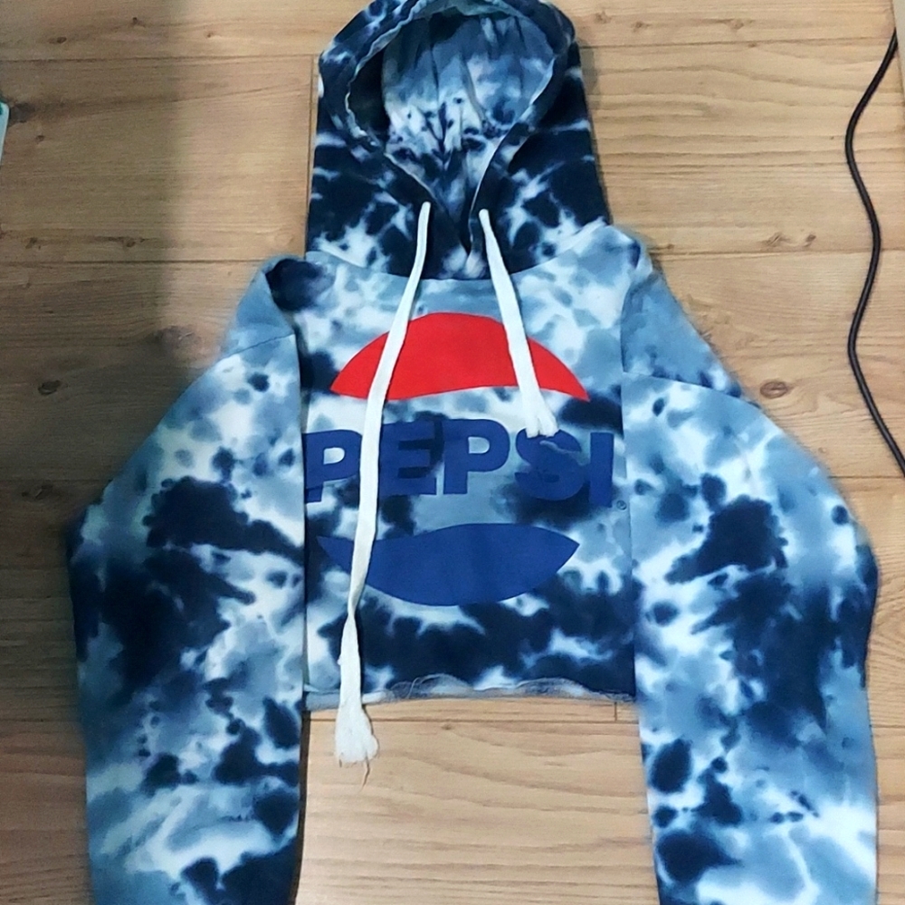 Cropped Pepsi hoodie